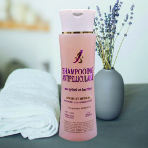 Shampoing apaisant et anti-pelliculaire